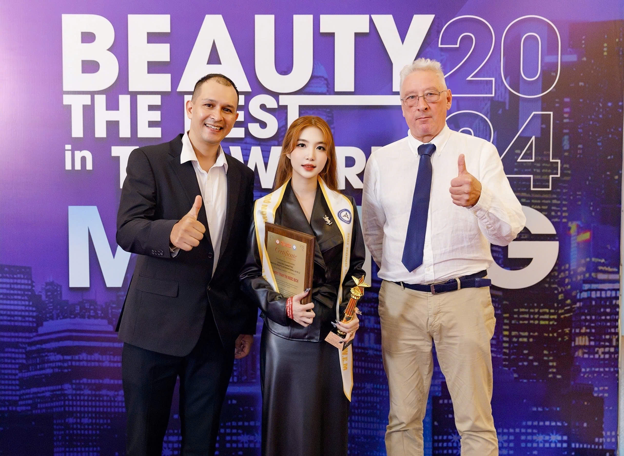 Sự kiện – hoạt động chuyên môn của Master Trần Thị Ngọc Bích (ngang)